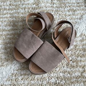 Suede platform sandals